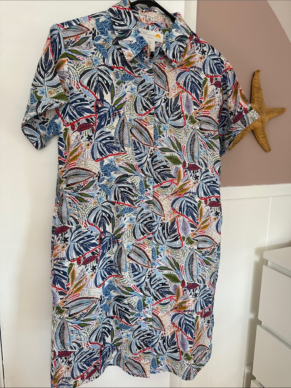 C&C California linen Multicolor Tropical Leaf Short-Sleeve shirt dress,